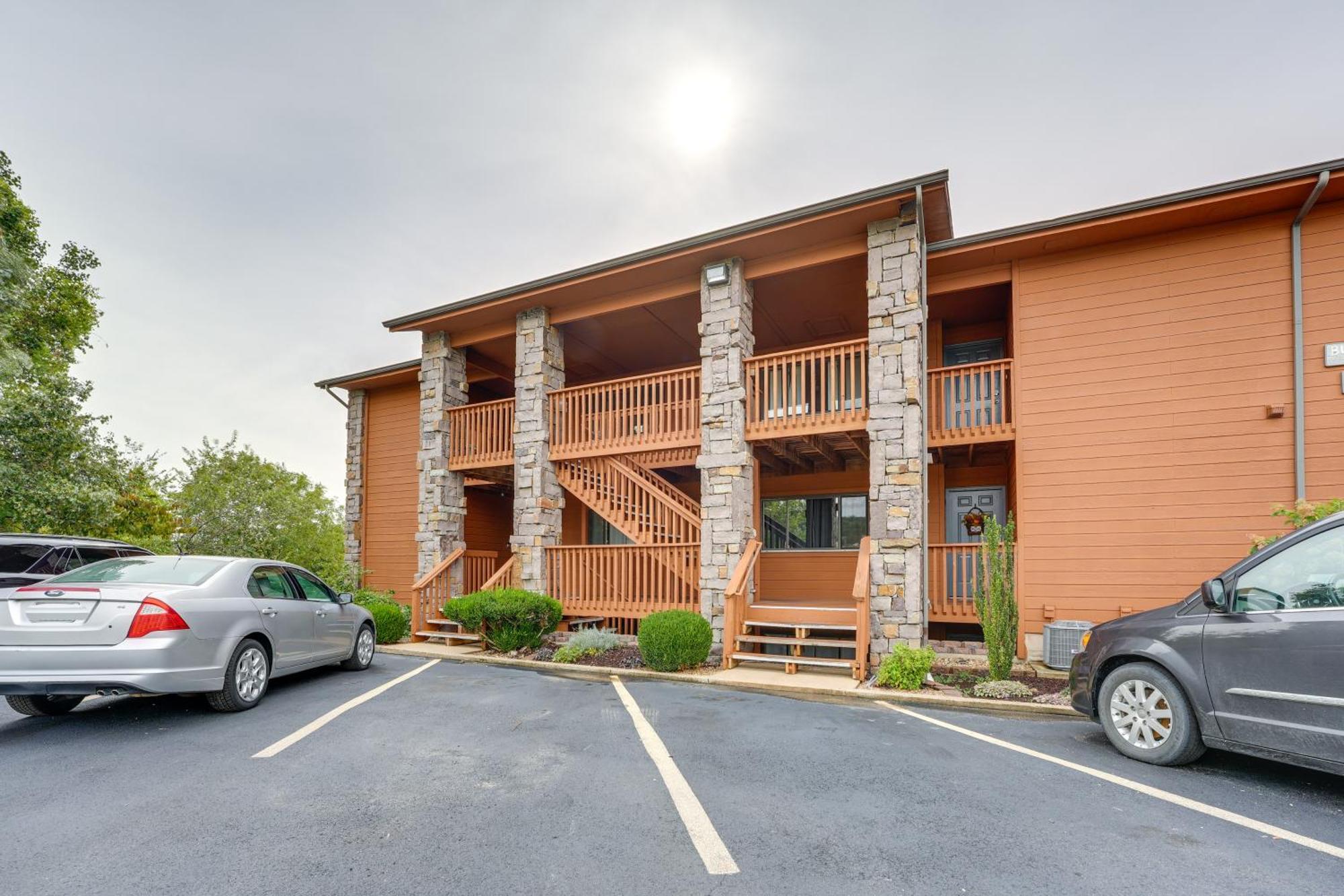Branson Getaway With Balcony And Resort Amenities! Exteriör bild